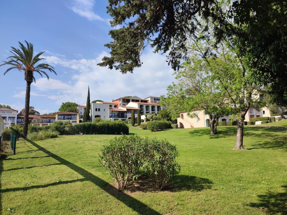 Chez Adriana Proche Avec Piscine Apartment Grimaud